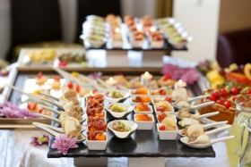 Tổ chức, làm tiệc, đặt tiệc buffet tại nhà, cơ quan
